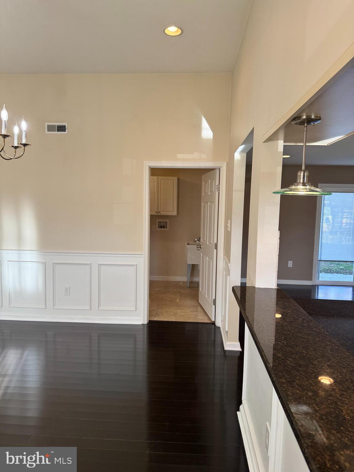 RED CEDAR HILL - Residential