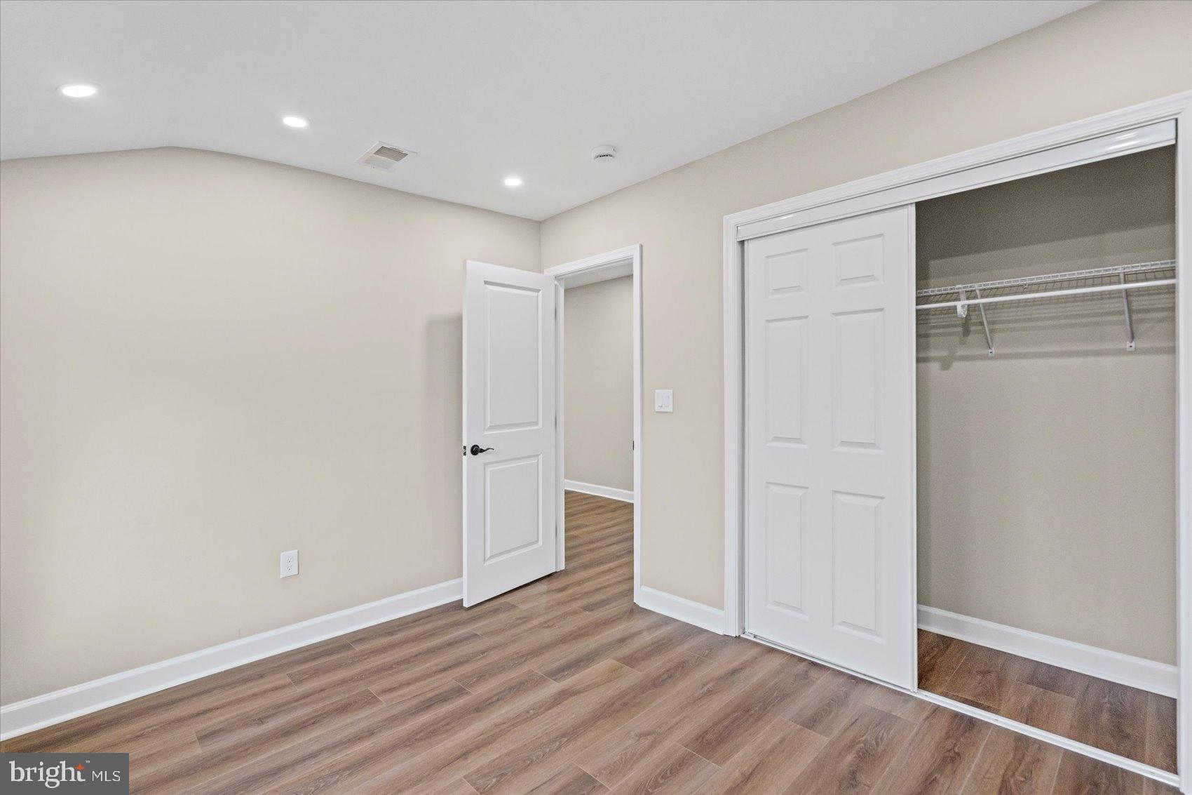 PARKVILLE - Residential