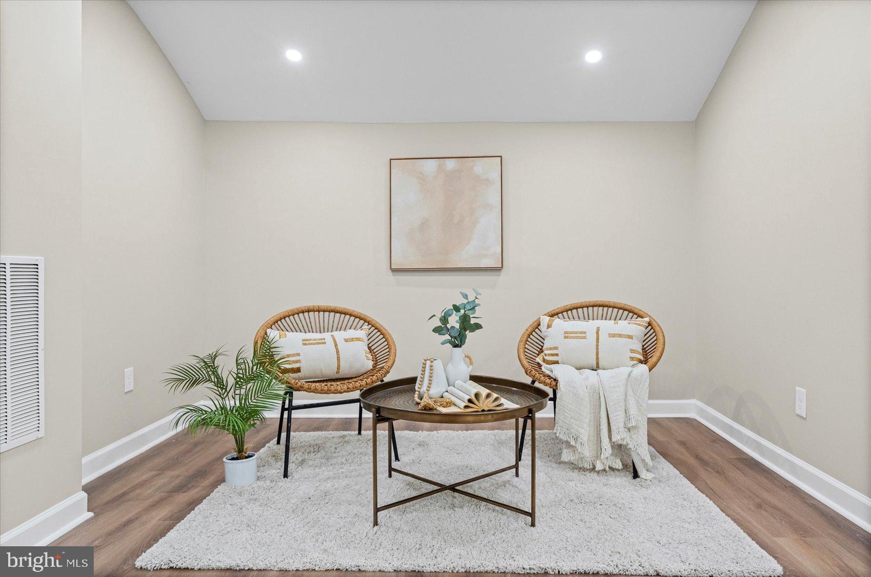 PARKVILLE - Residential