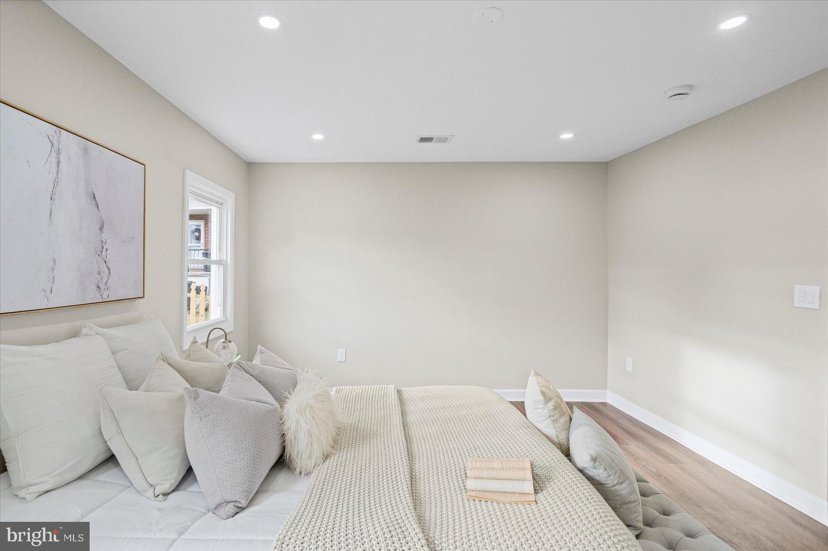 PARKVILLE - Residential