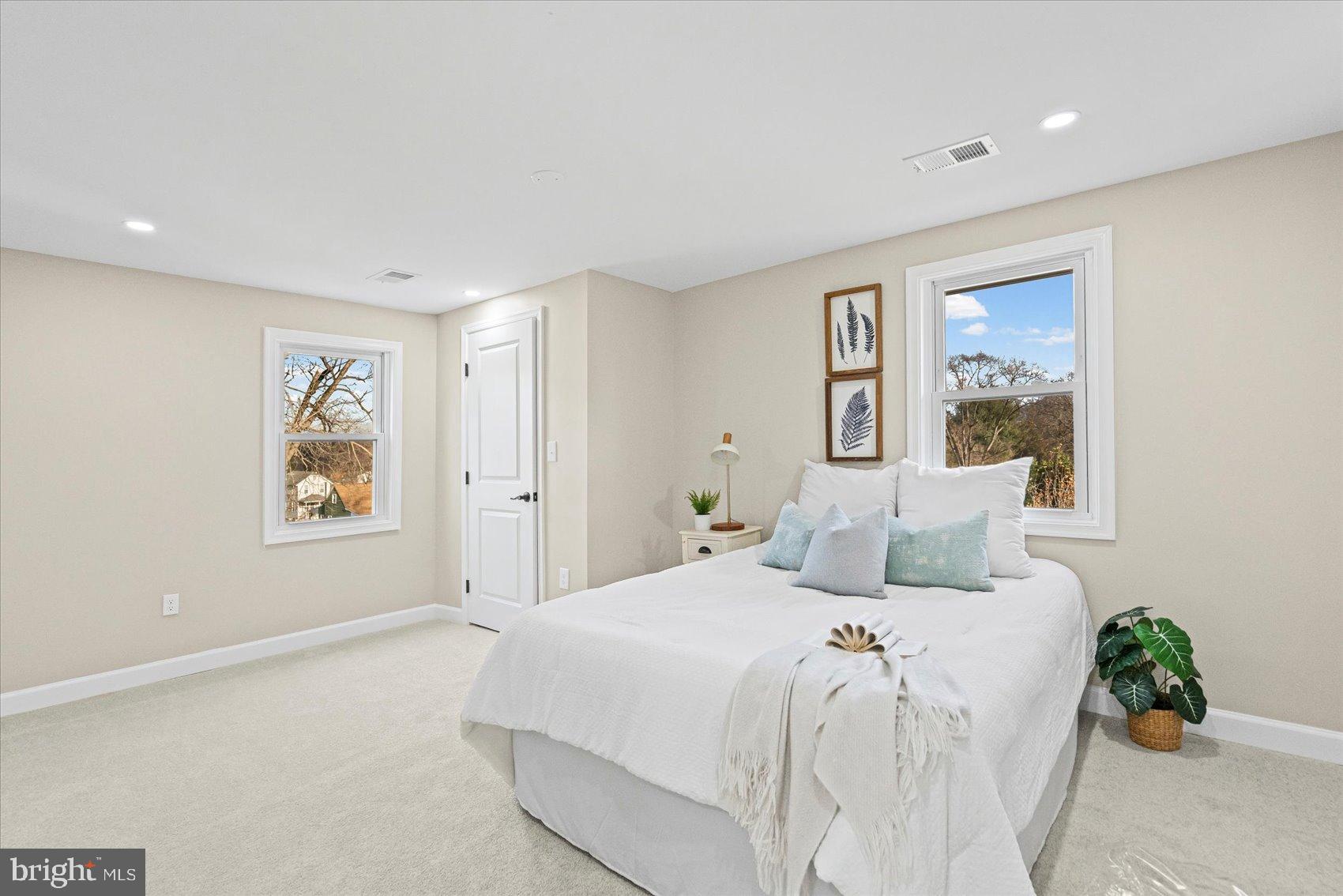 PARKVILLE - Residential