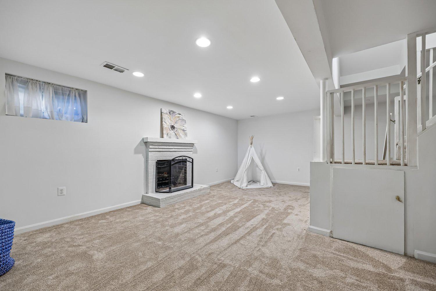 HIGHLANDS OF OLNEY - Residential