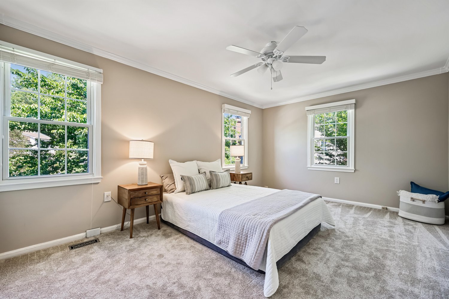 HIGHLANDS OF OLNEY - Residential