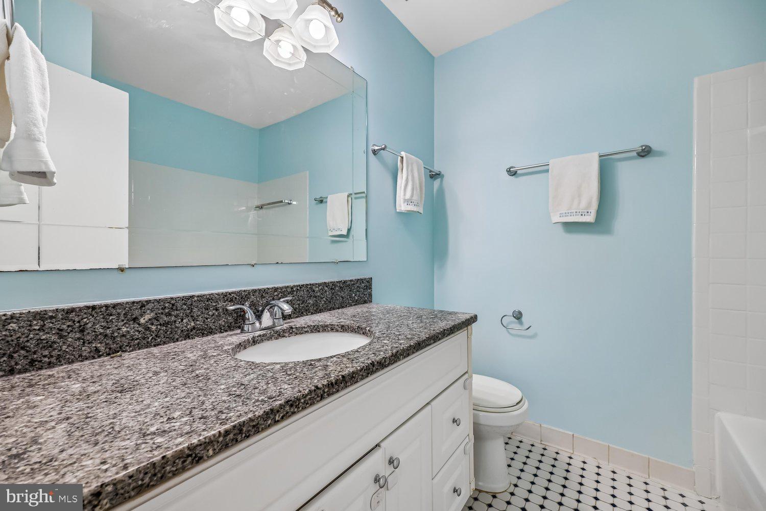 HIGHLANDS OF OLNEY - Residential