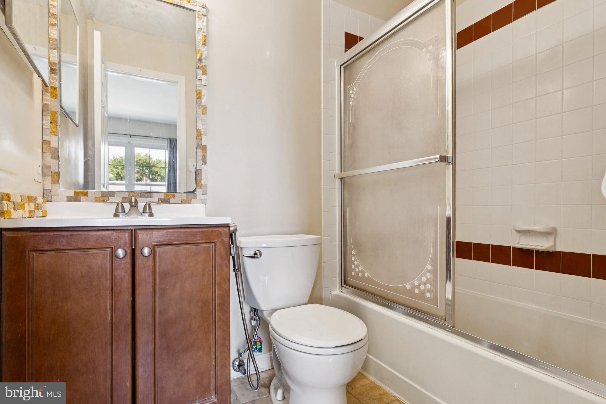 ROLLINGWOOD VILLAGE - Residential Lease