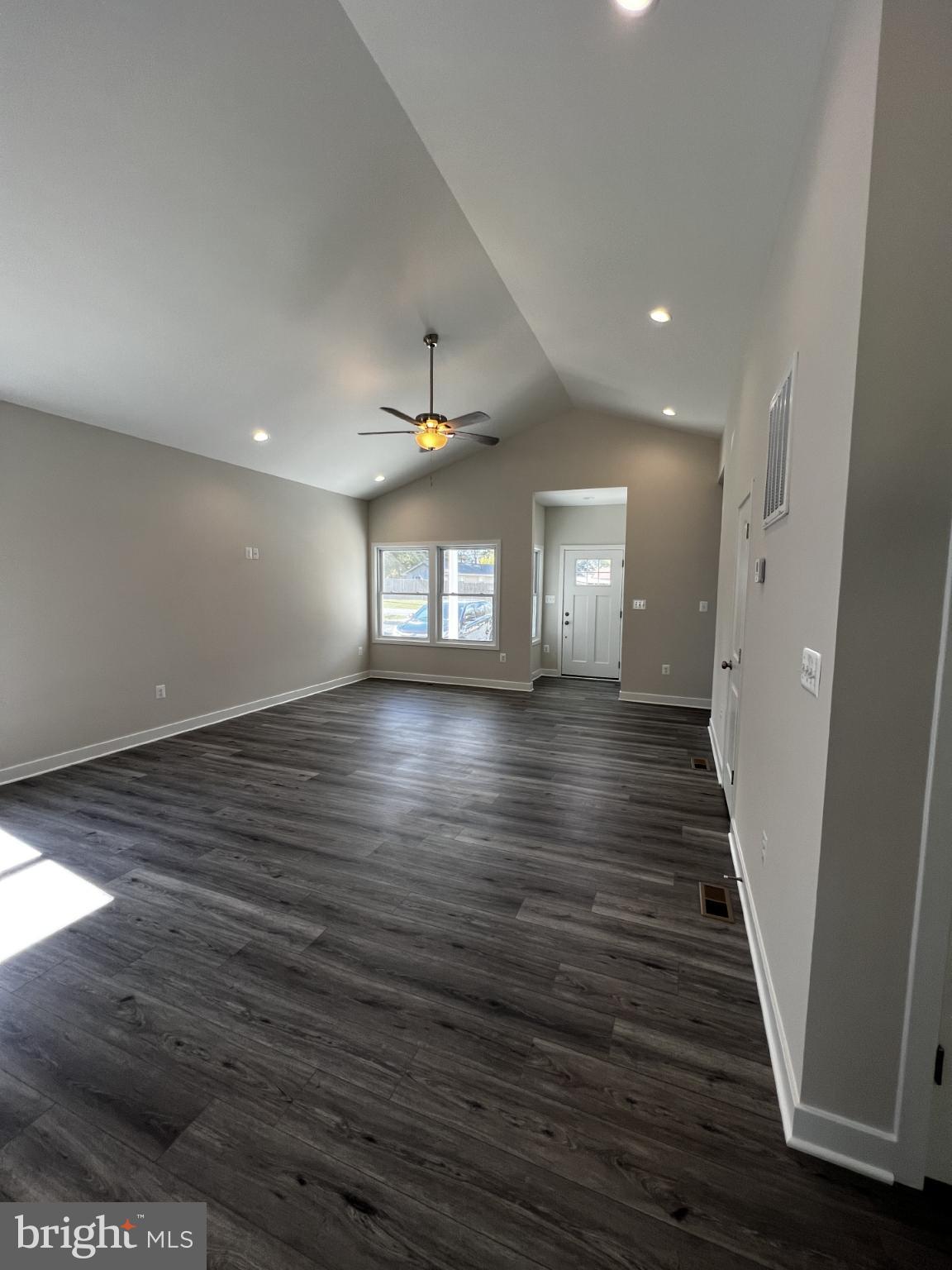 PBE DEER RUN - Residential Lease