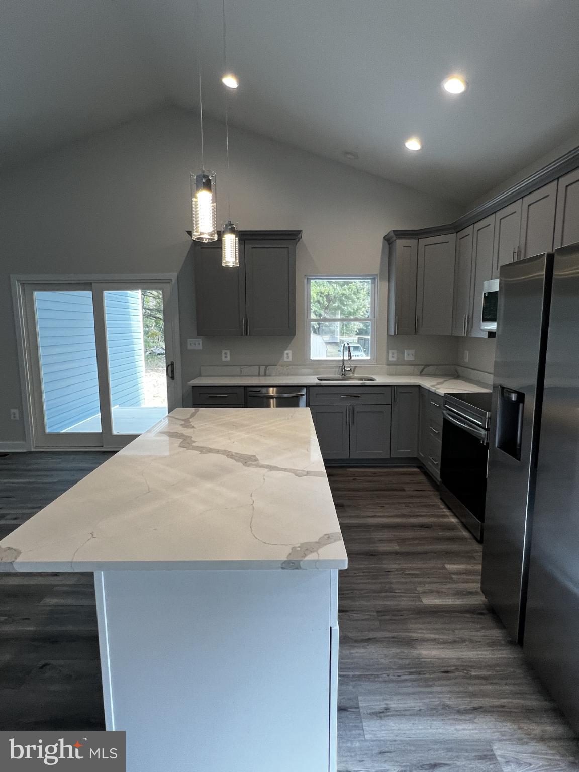 PBE DEER RUN - Residential Lease