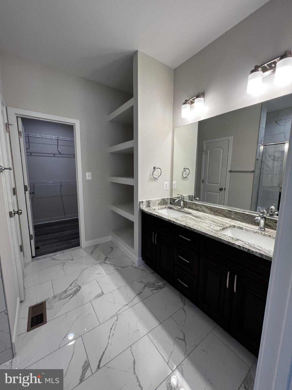 PBE DEER RUN - Residential Lease