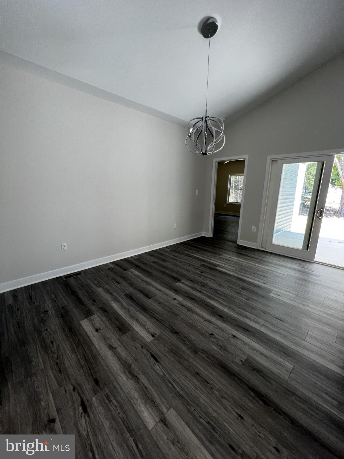 PBE DEER RUN - Residential Lease