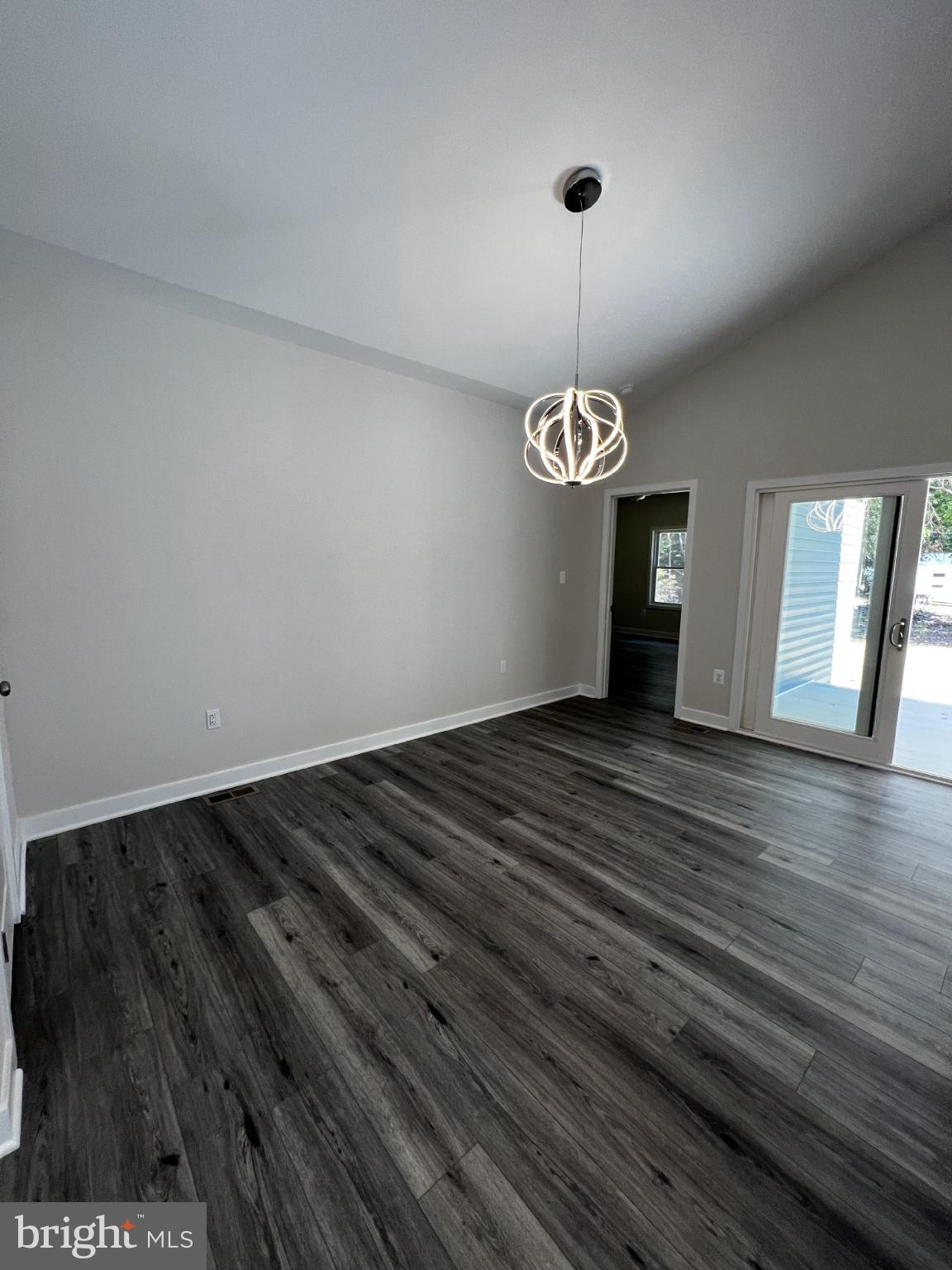 PBE DEER RUN - Residential Lease