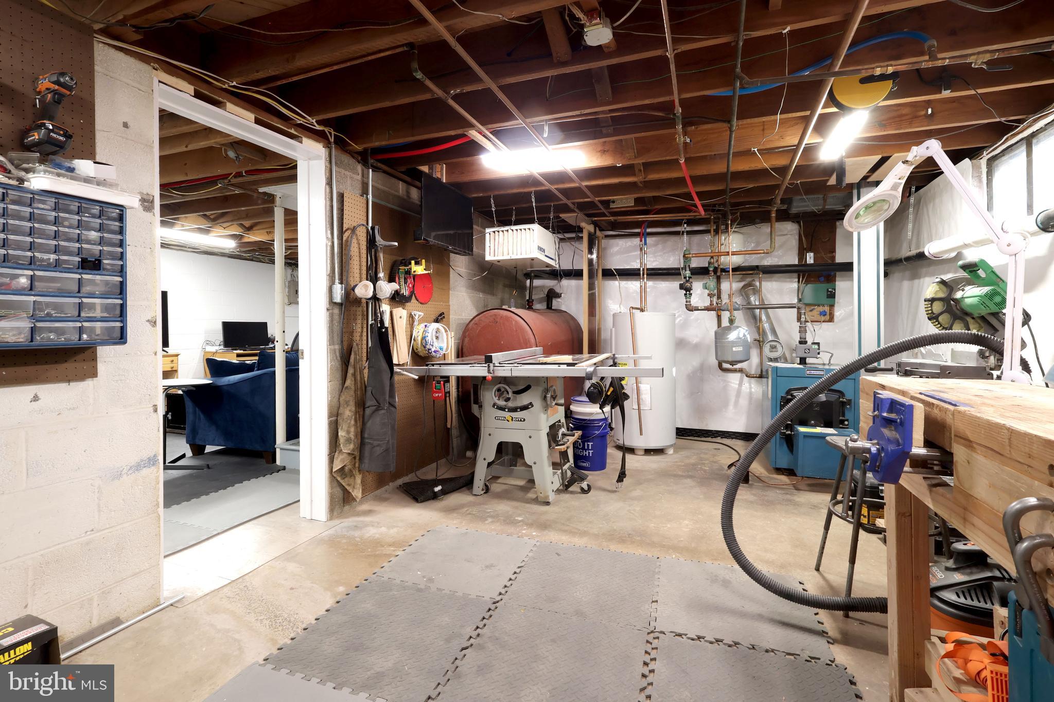 COLLEGE HEIGHTS - Residential