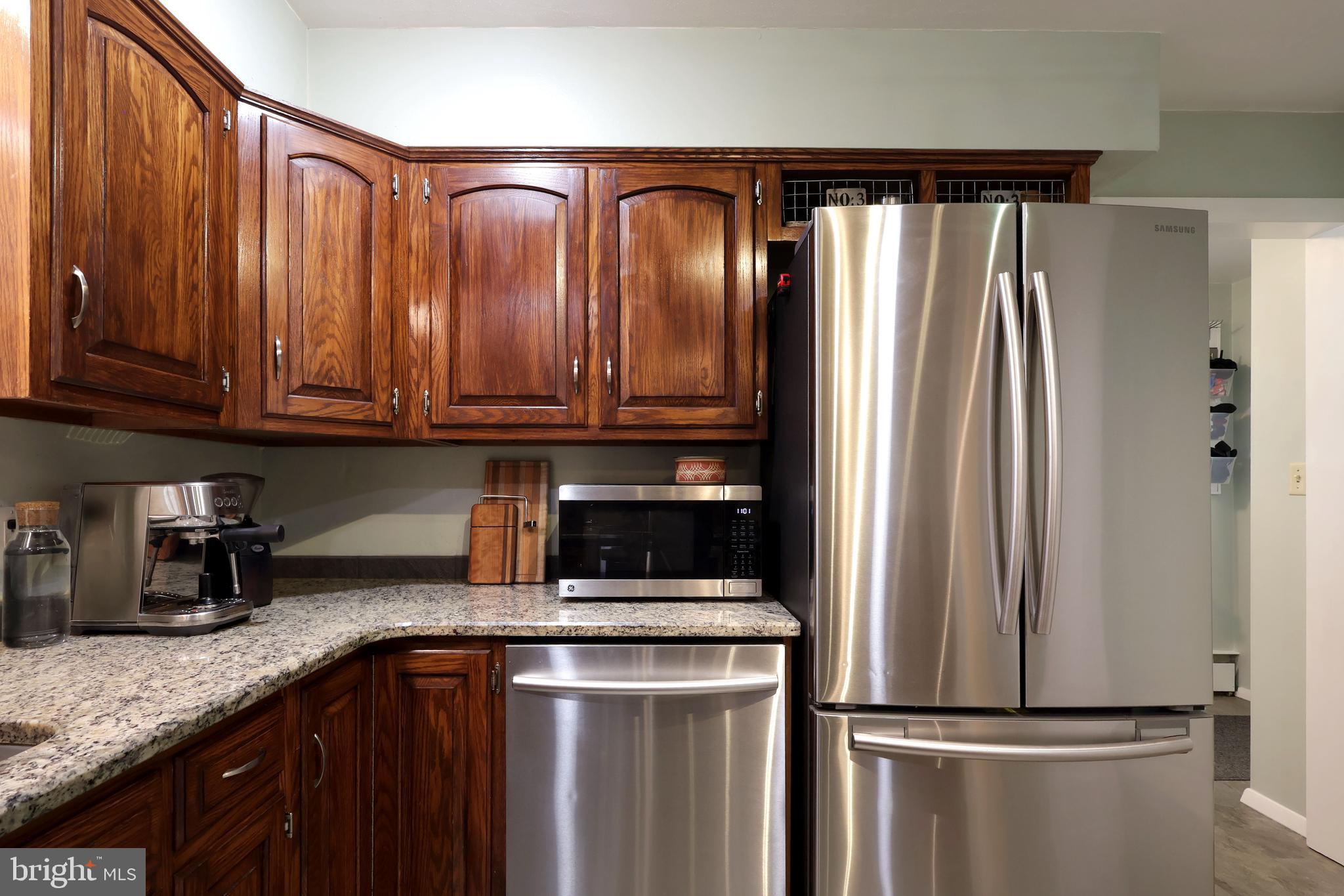 COLLEGE HEIGHTS - Residential