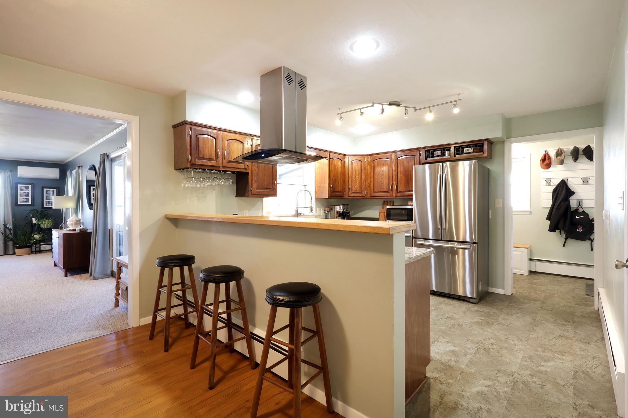 COLLEGE HEIGHTS - Residential