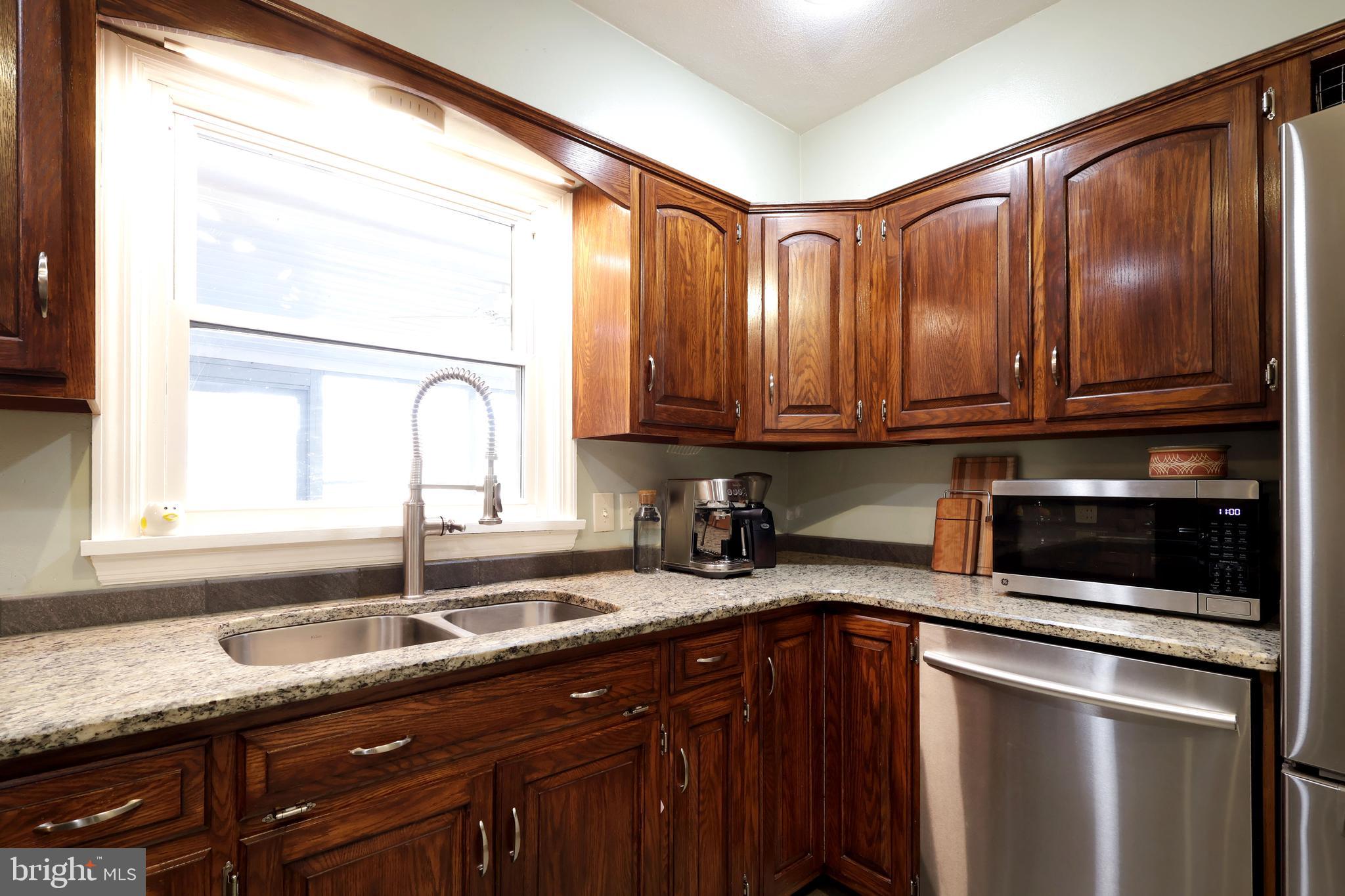 COLLEGE HEIGHTS - Residential