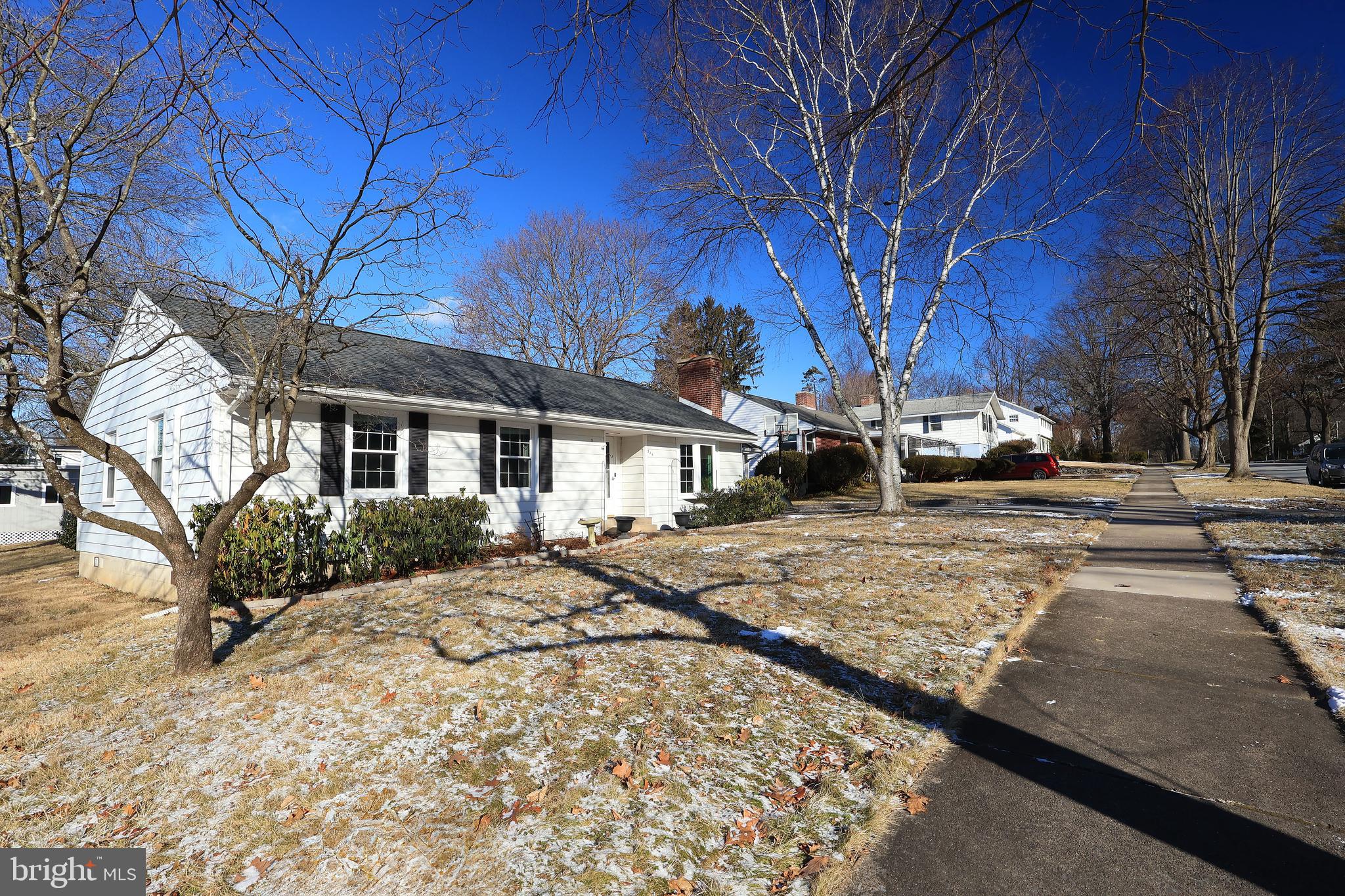 COLLEGE HEIGHTS - Residential