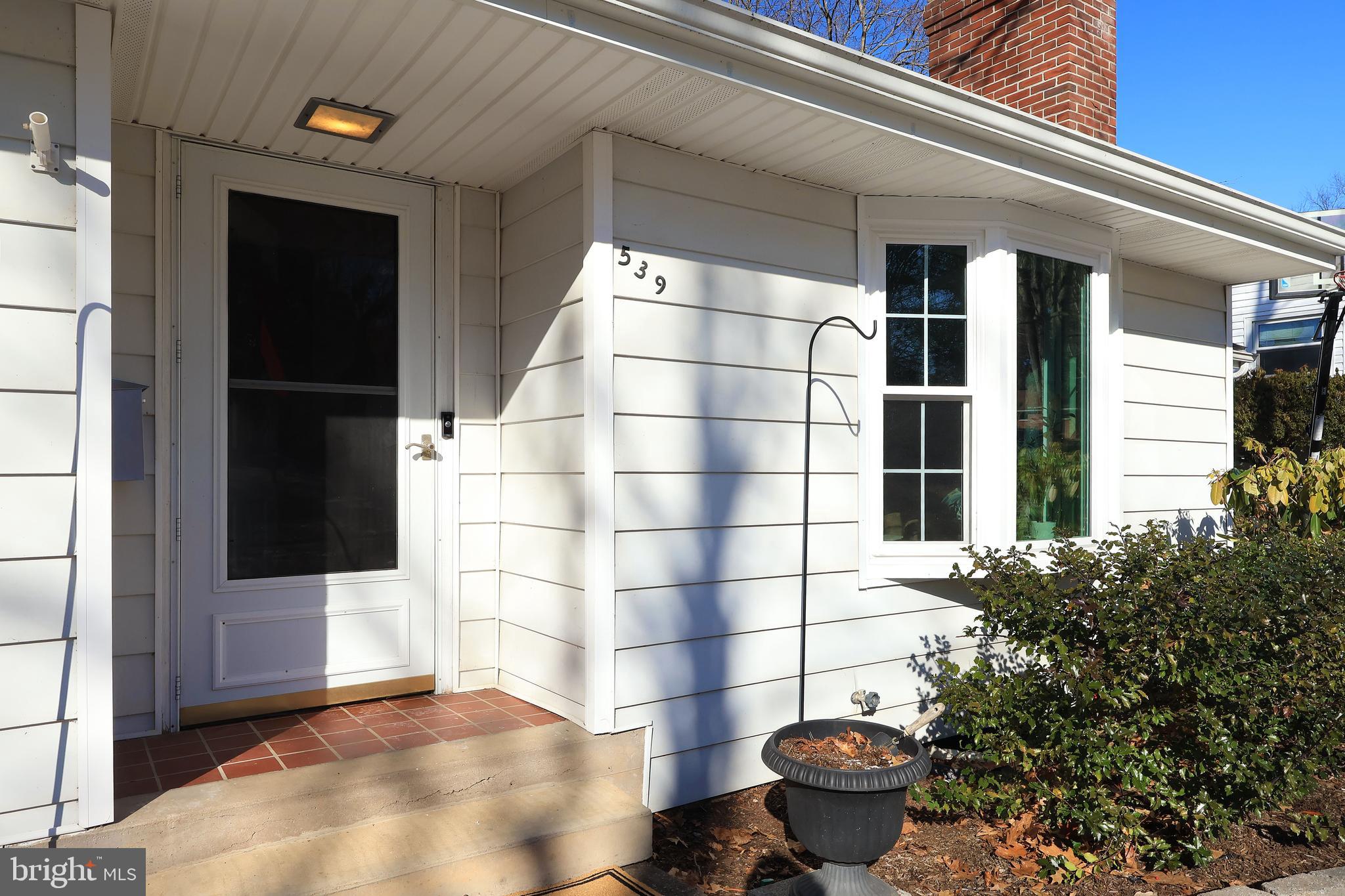 COLLEGE HEIGHTS - Residential