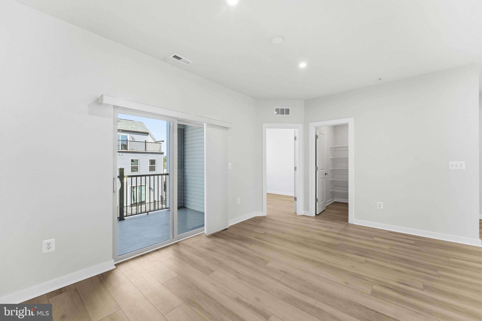 PARK PLACE - Residential Lease