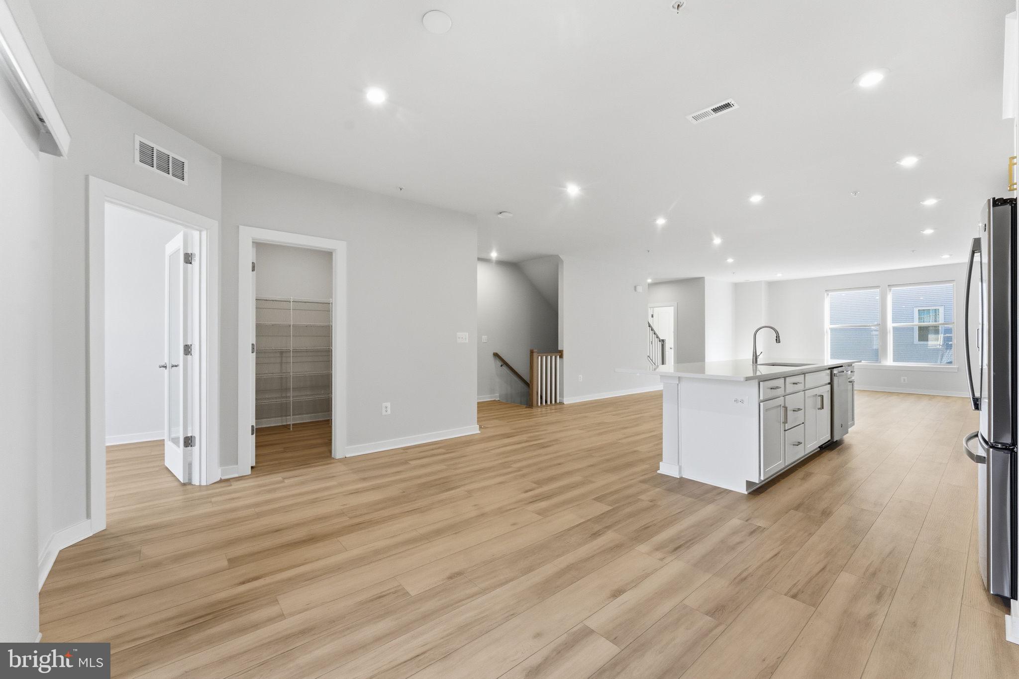 PARK PLACE - Residential Lease