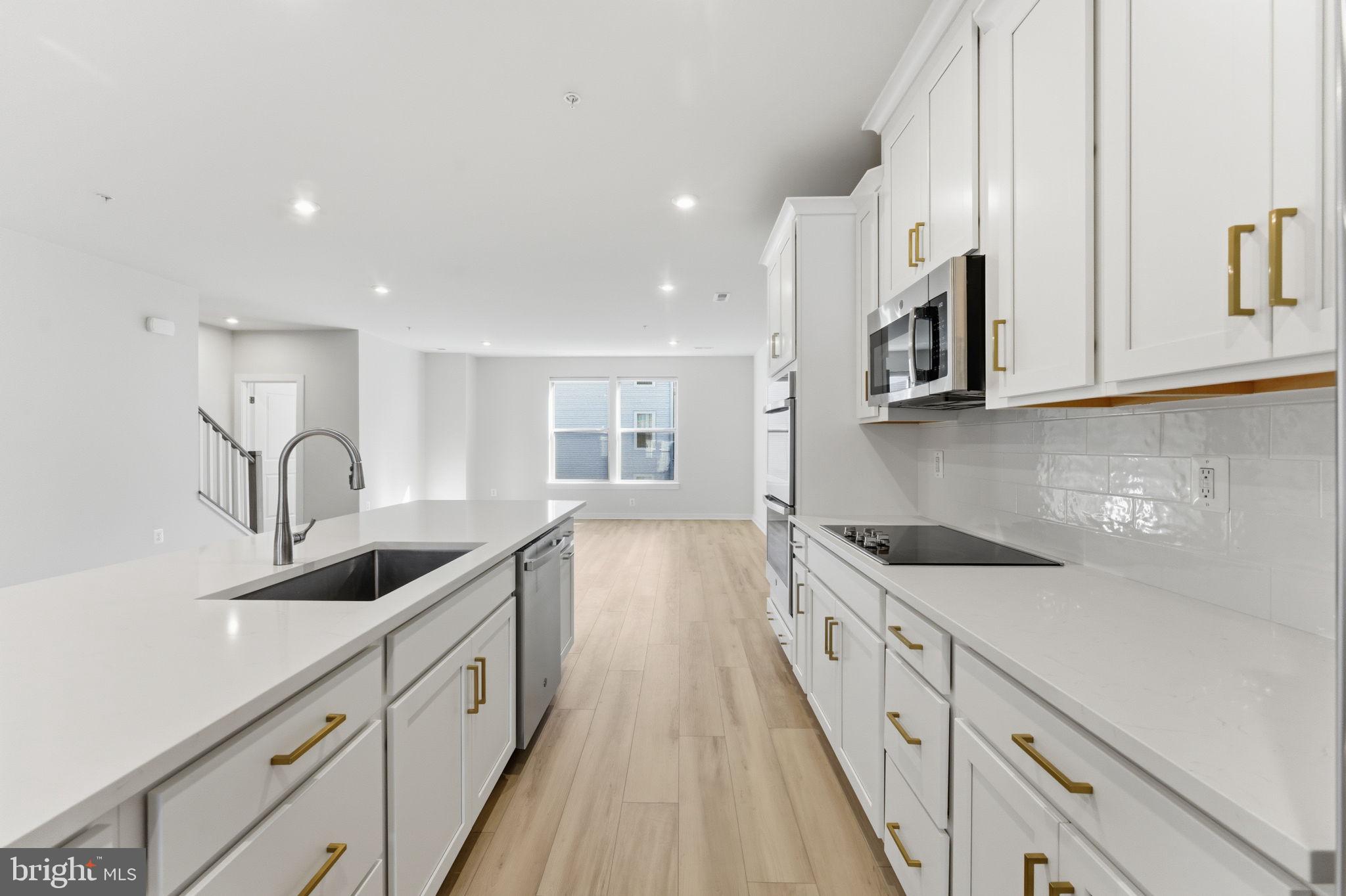 PARK PLACE - Residential Lease