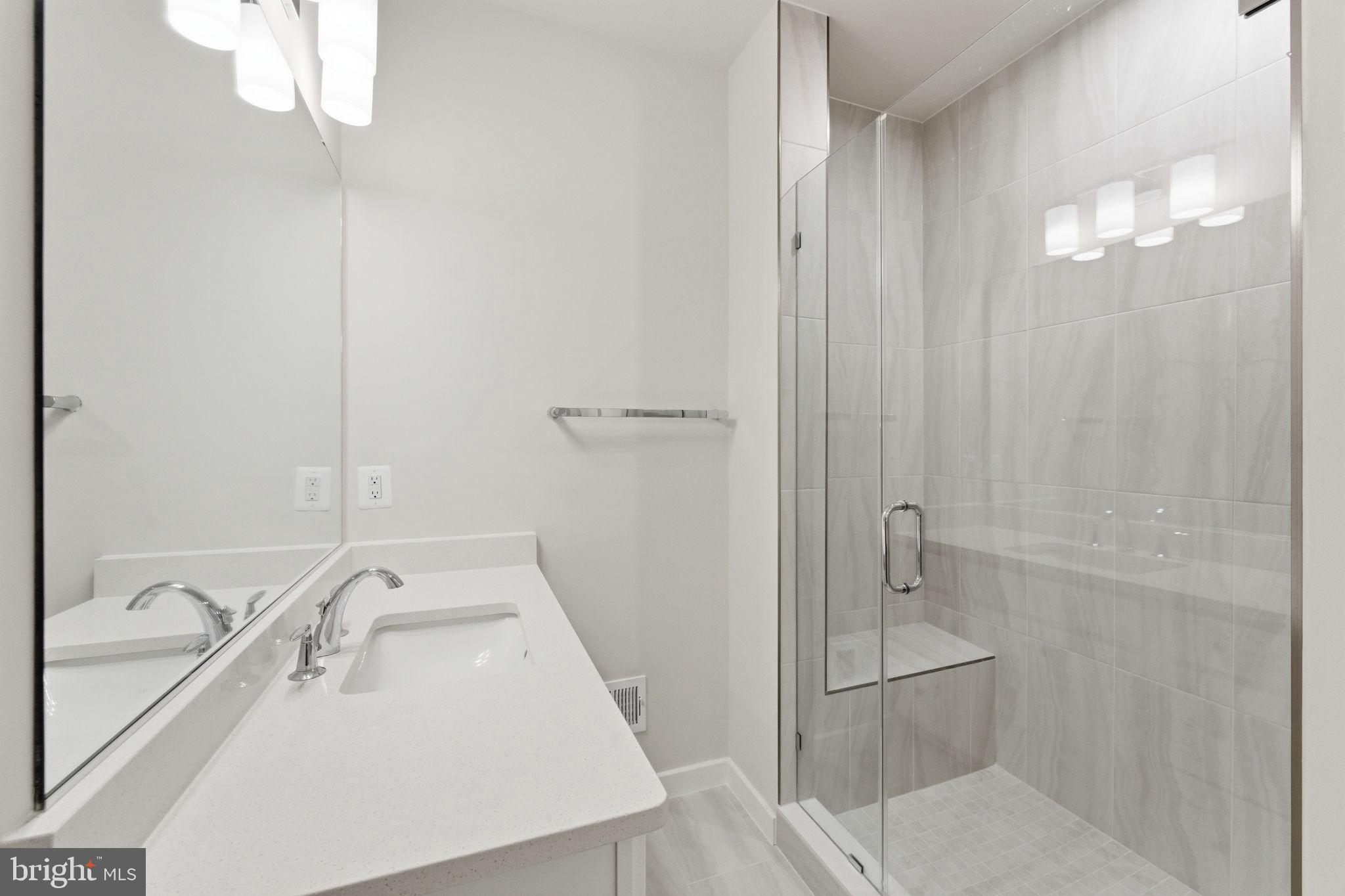 PARK PLACE - Residential Lease