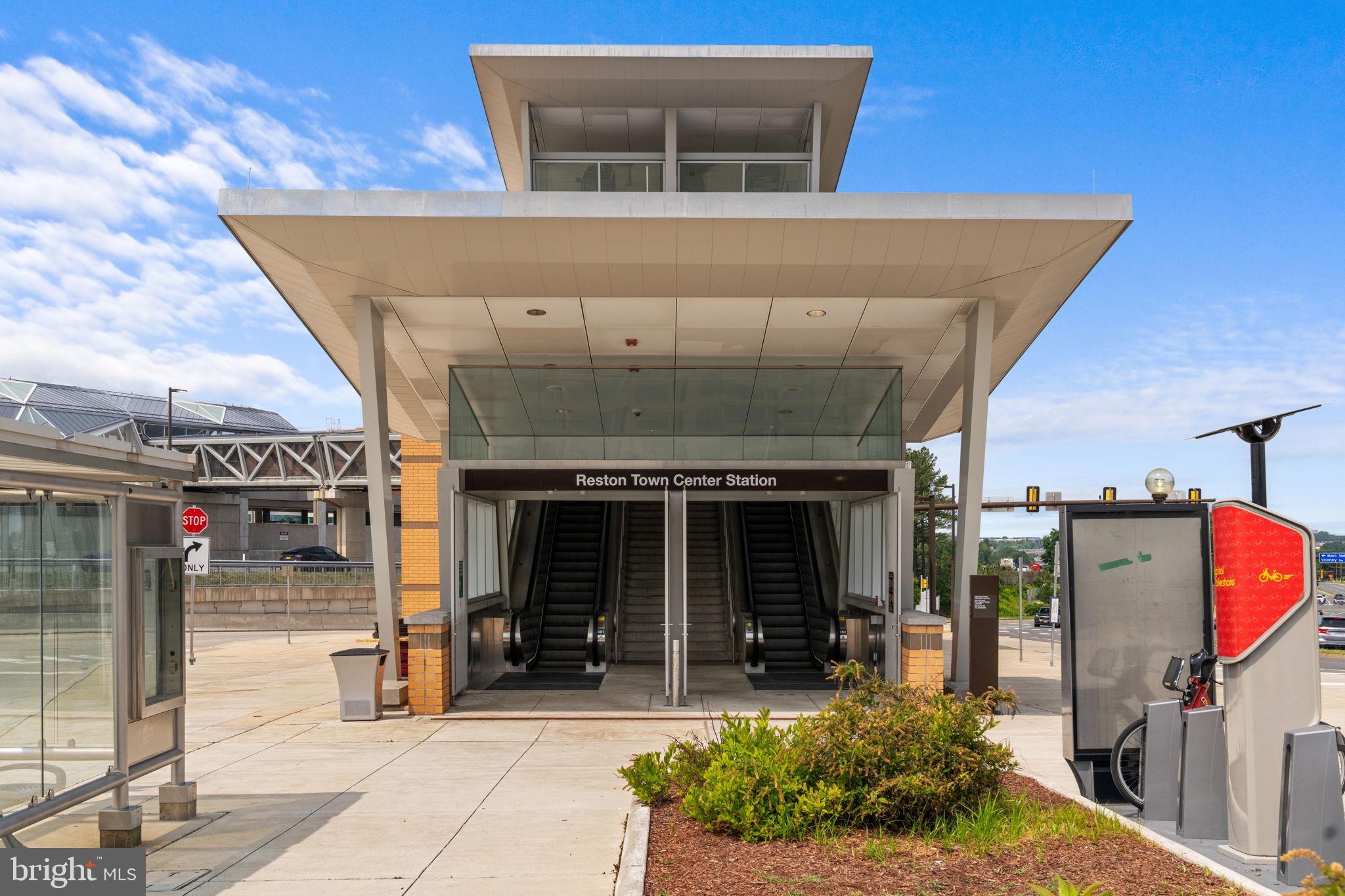 PARK PLACE - Residential Lease