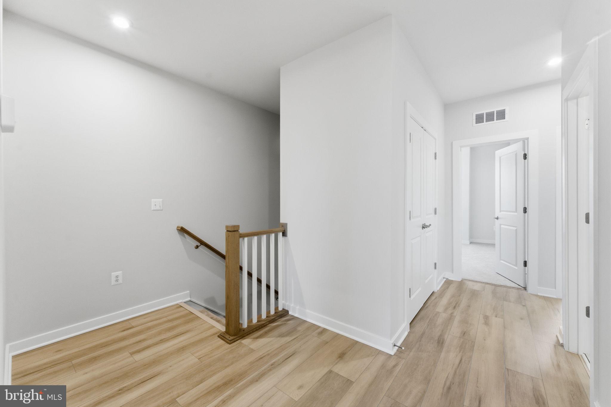 PARK PLACE - Residential Lease