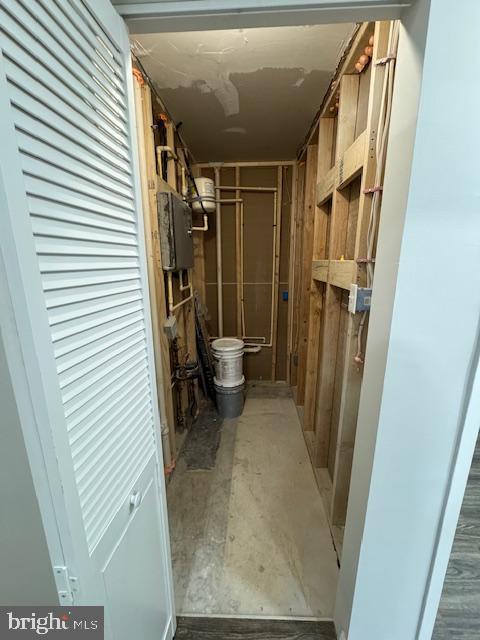 BANNISTER - Residential