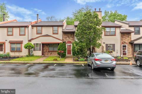1019 BANCROFT PLACE WARMINSTER PA 18974