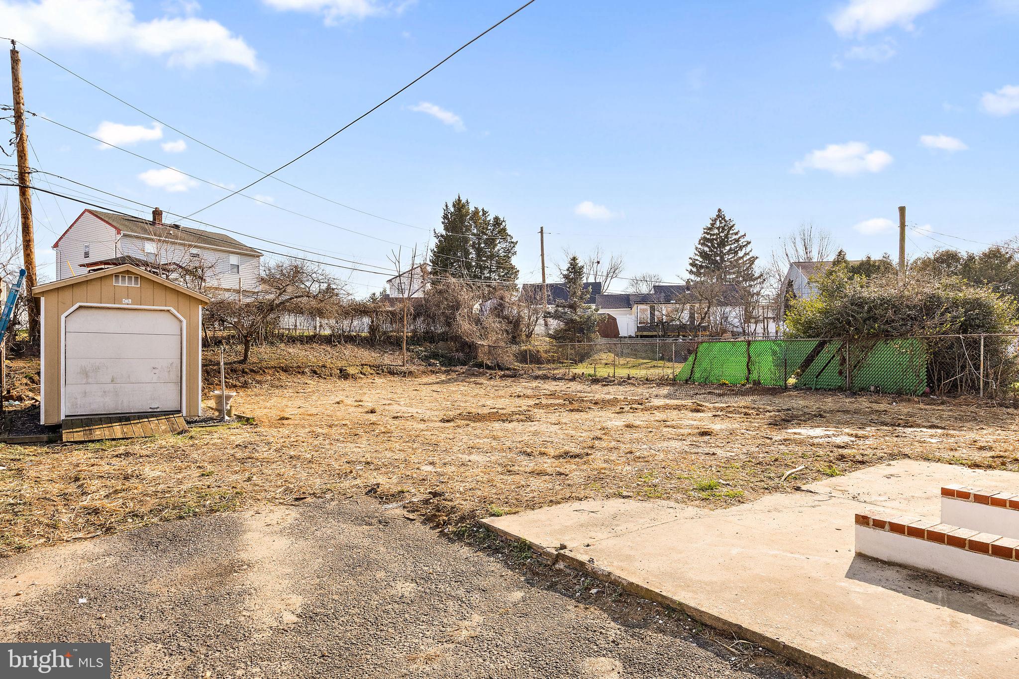 GREEN ACRES - Residential