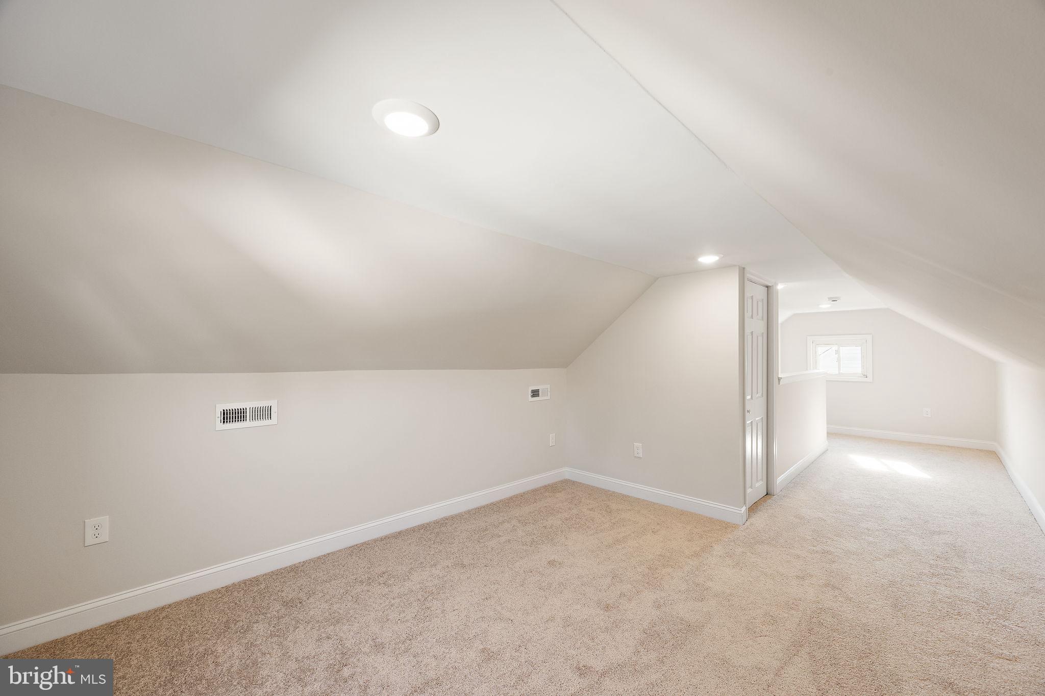 GREEN ACRES - Residential