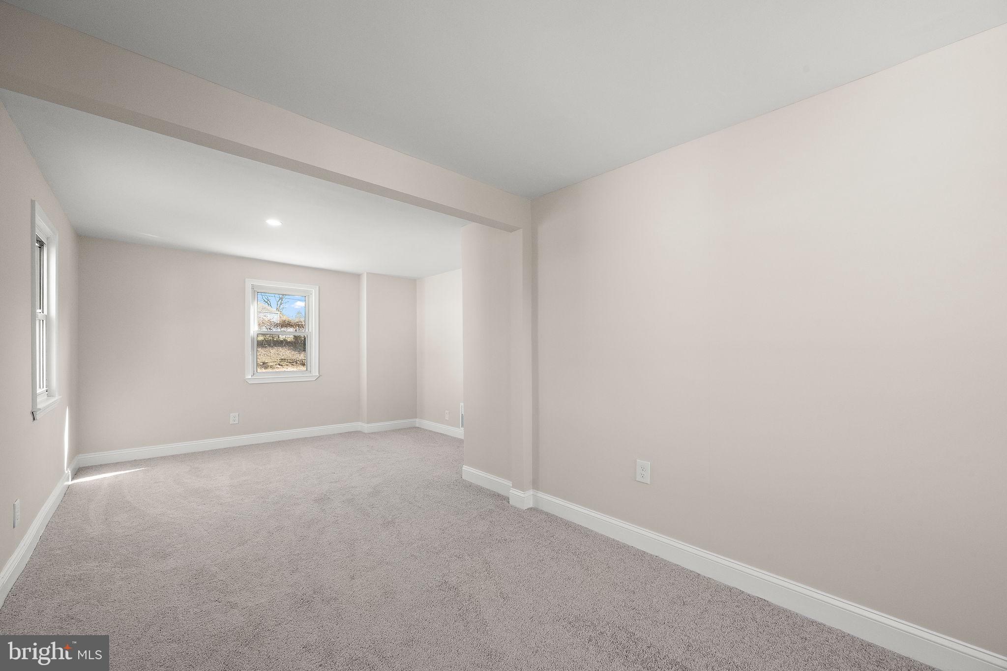 GREEN ACRES - Residential