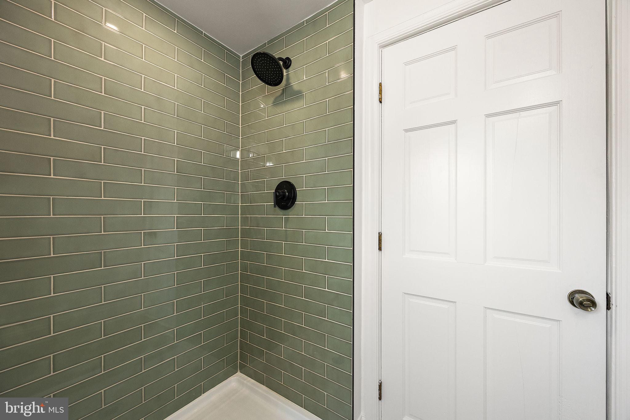 GREEN ACRES - Residential