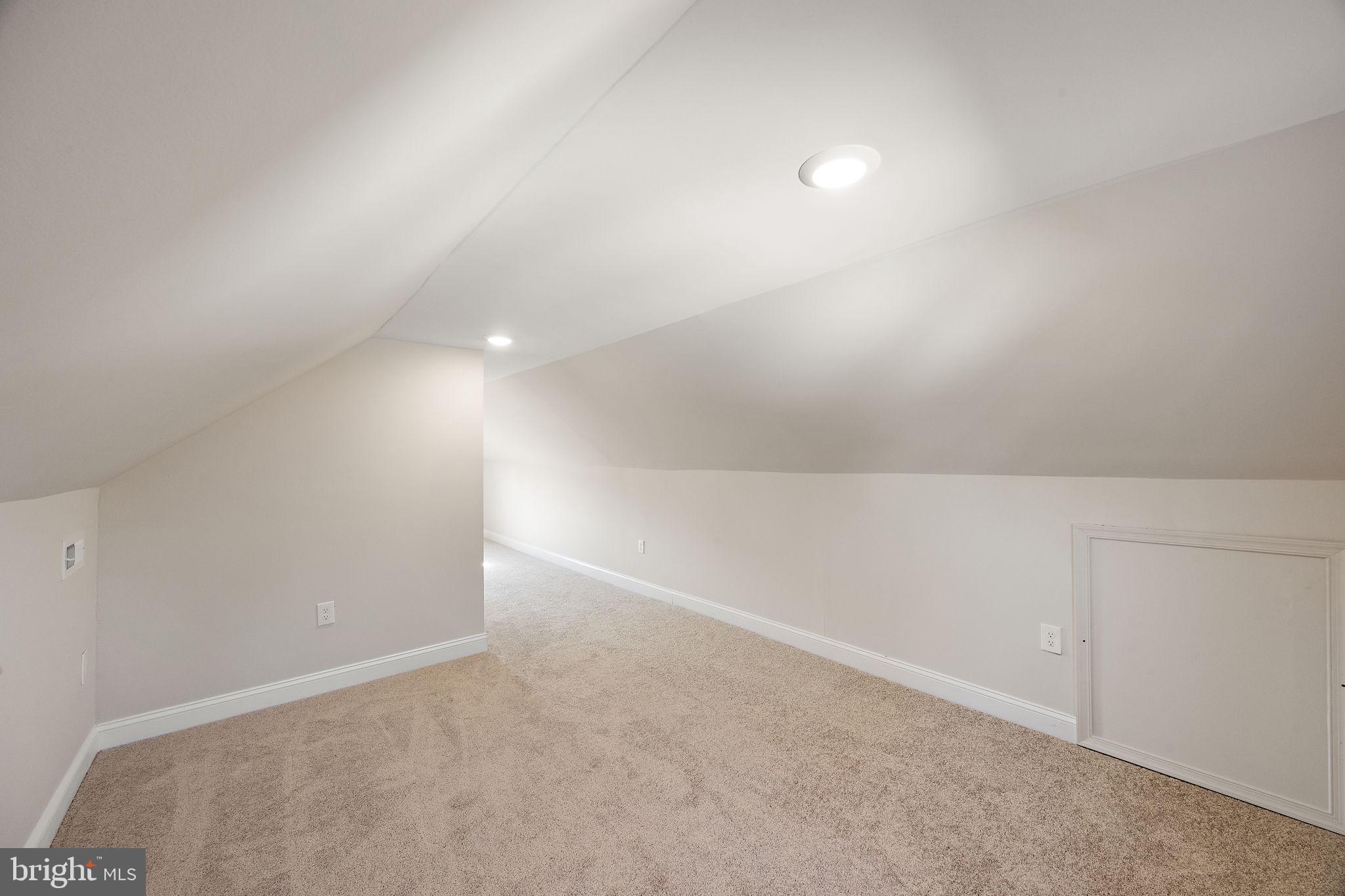 GREEN ACRES - Residential