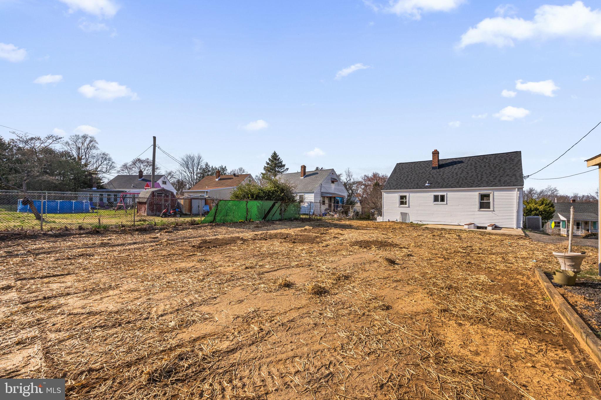 GREEN ACRES - Residential