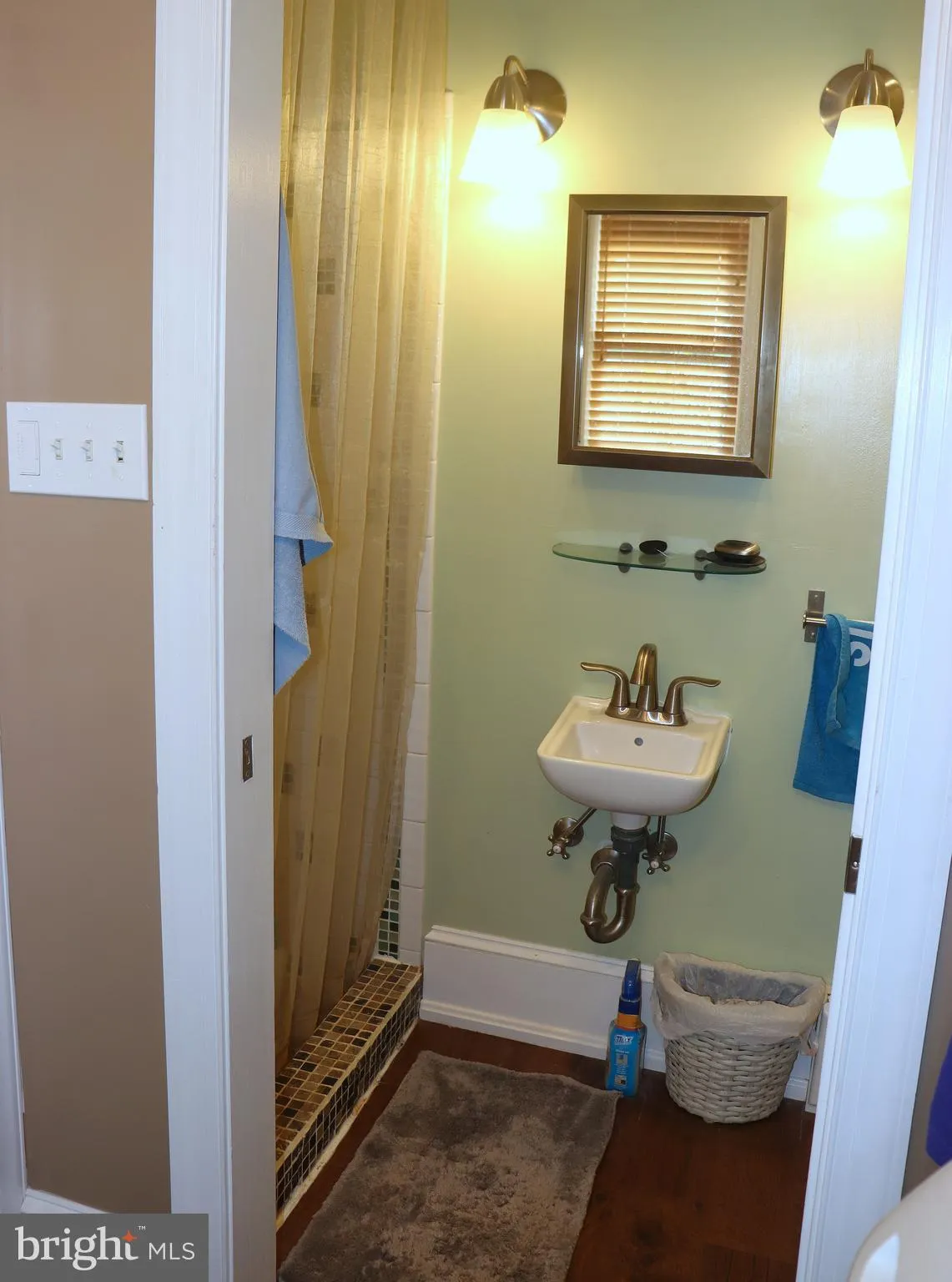 Wilmington, Delaware 19806, United States, 3 Bedrooms Bedrooms, ,2 BathroomsBathrooms,Residential,Active,13606