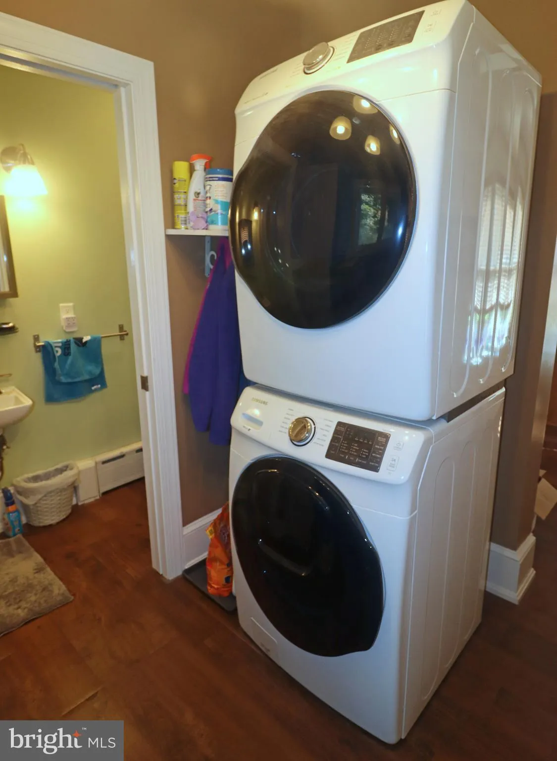 Wilmington, Delaware 19806, United States, 3 Bedrooms Bedrooms, ,2 BathroomsBathrooms,Residential,Active,13606