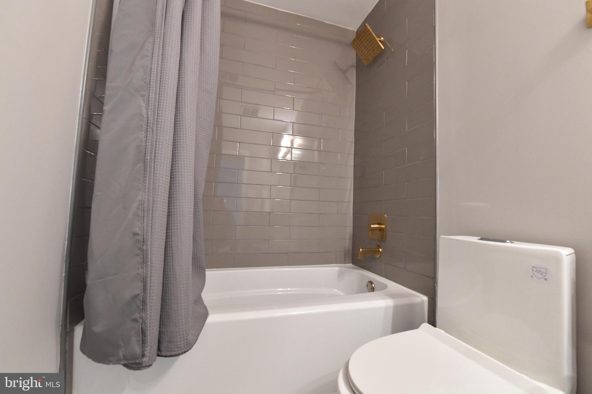 WESTFORD - Residential