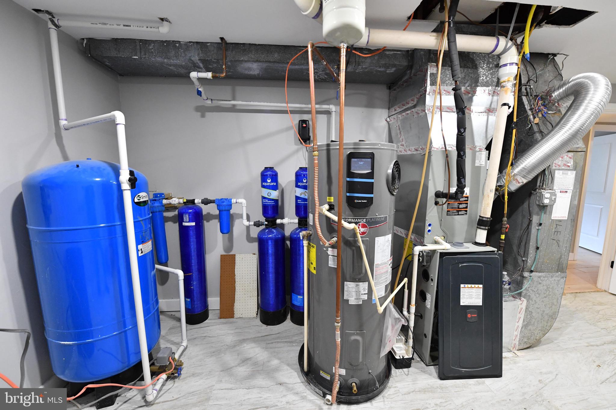 WESTFORD - Residential