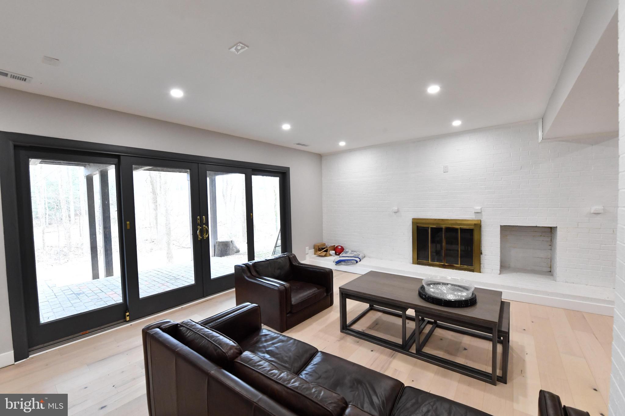 WESTFORD - Residential