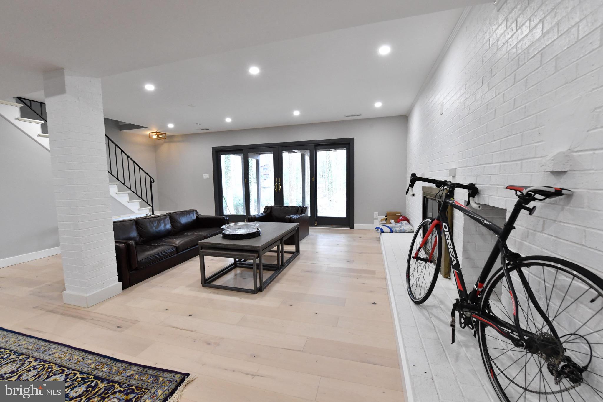 WESTFORD - Residential