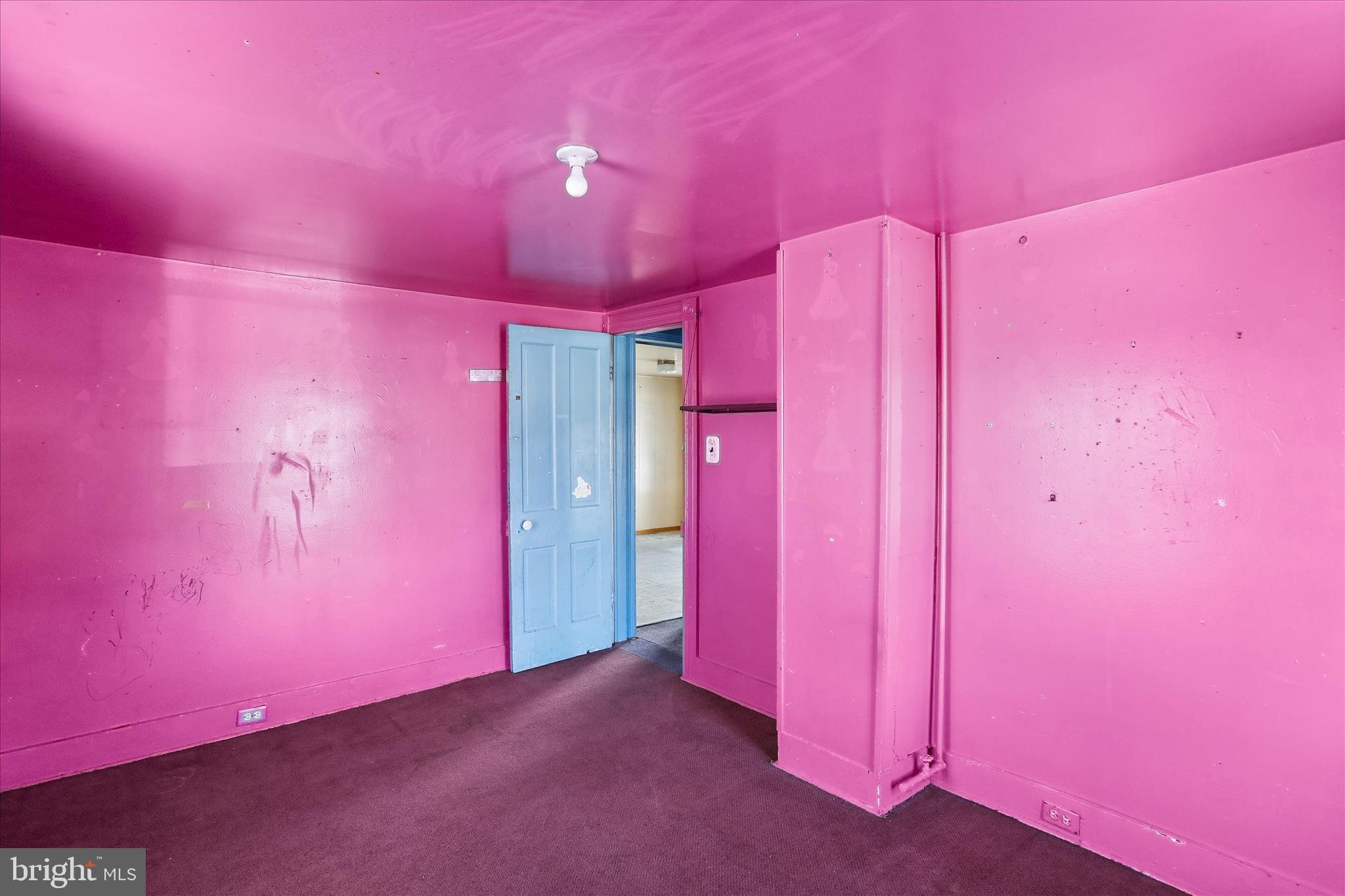 WEST END - Residential