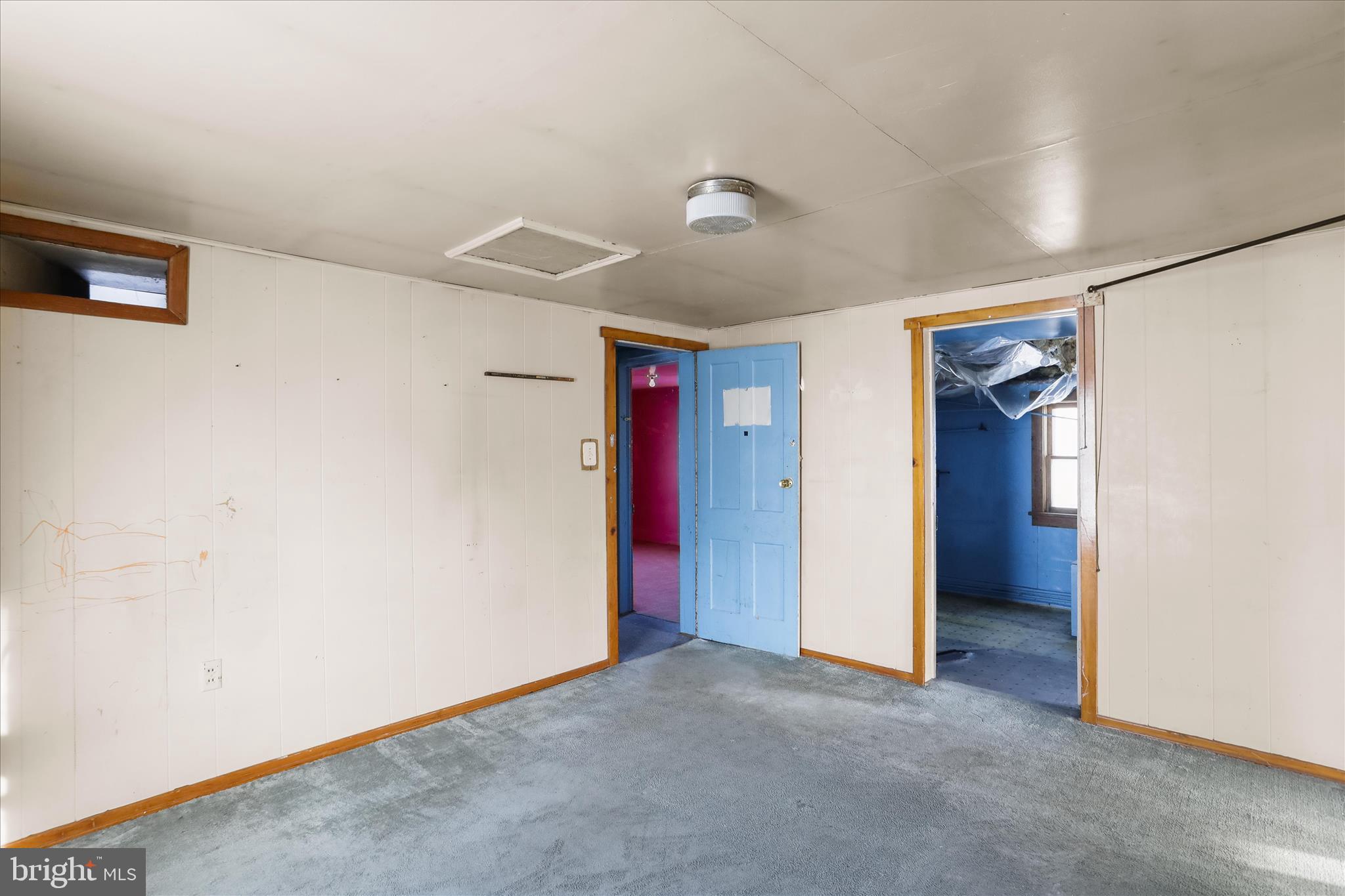 WEST END - Residential