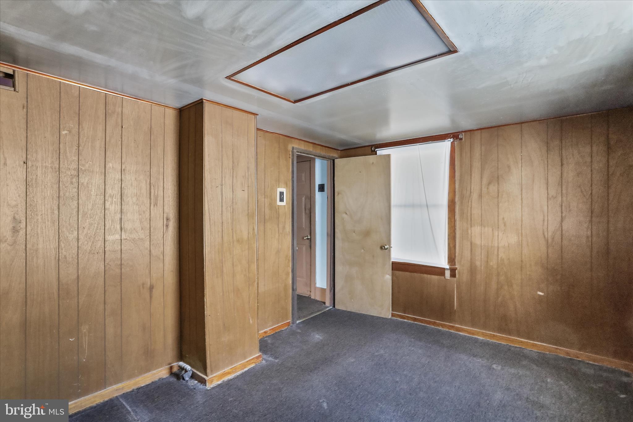 WEST END - Residential