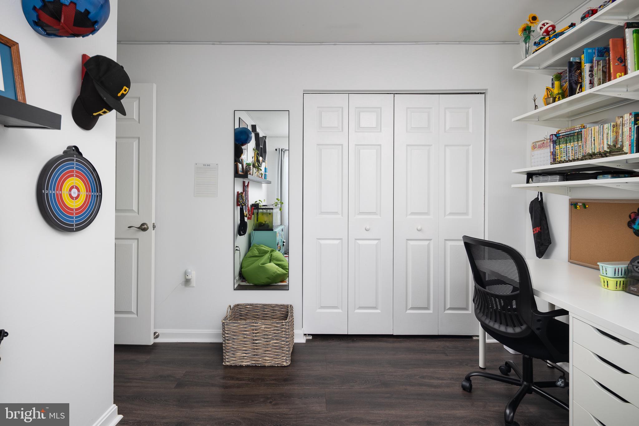 SYCAMORE HILL - Residential