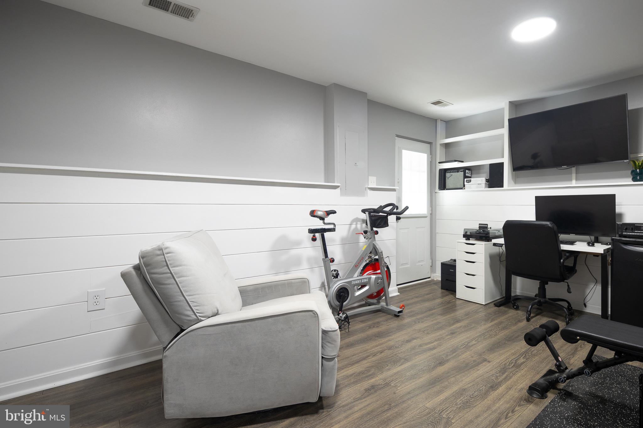 SYCAMORE HILL - Residential