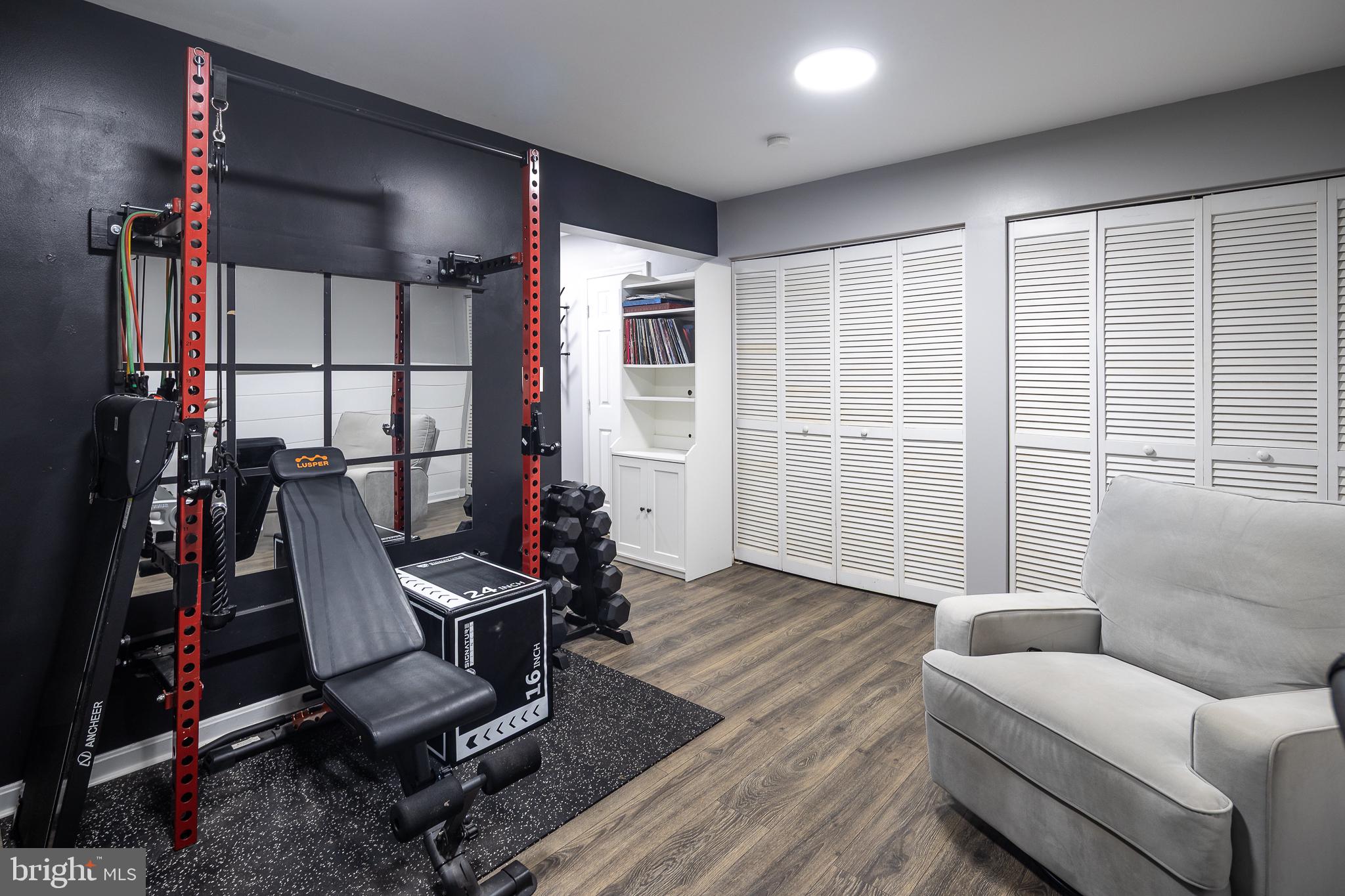 SYCAMORE HILL - Residential