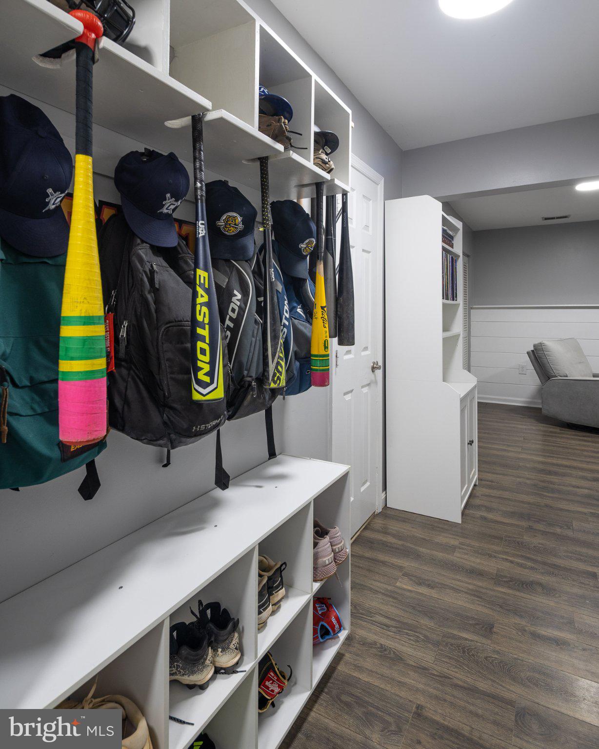 SYCAMORE HILL - Residential