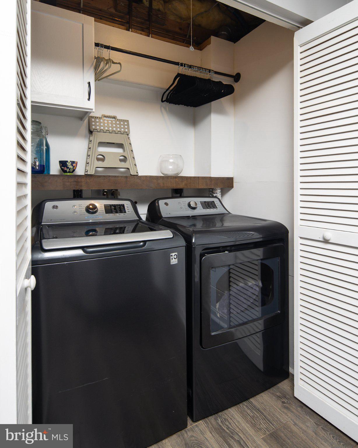 SYCAMORE HILL - Residential