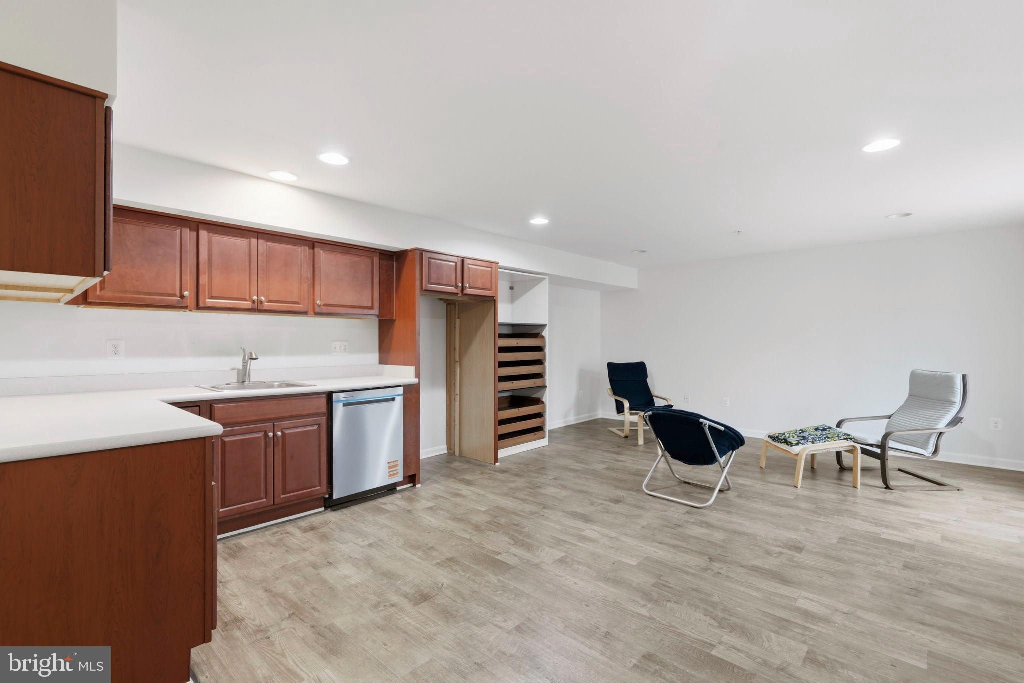 GLENANGUS - Residential