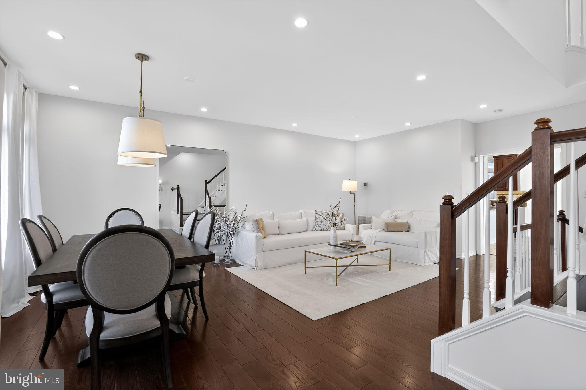 LANSDOWNE ON THE POTOMAC - Residential